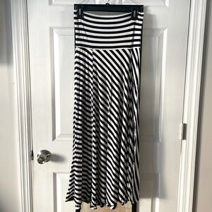 Navy blue and white maxi skirt